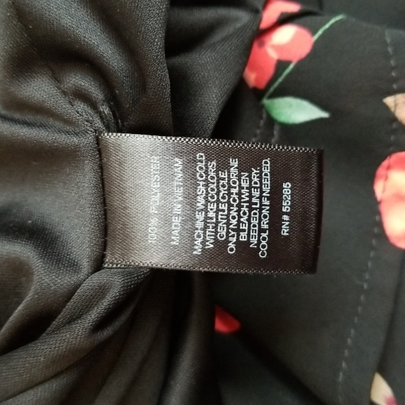 (0) Express Floral Fit & Flare Dress Keyhole Chest Cutout Summer Beach Vacation - Picture 8 of 8